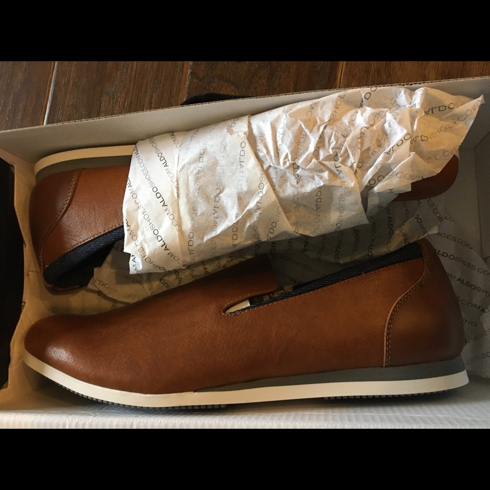 Men’s SHOES size 9 Aldo